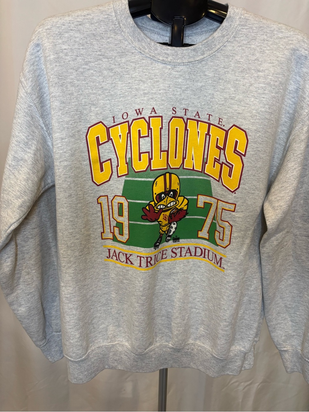Gildan Gray Iowa State Cyclones Yellow Red Green Graphic Crewneck Sweatshirt